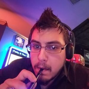 Meet your Posher, Logan